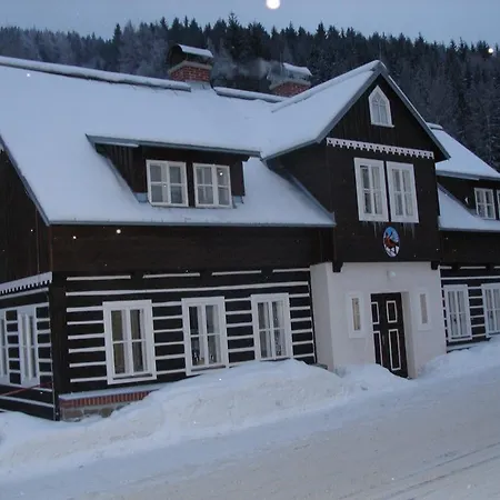 Pecka Gasthof 3*