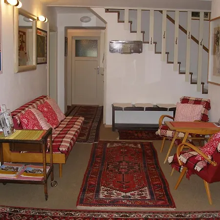 Pecka Guest house 3*